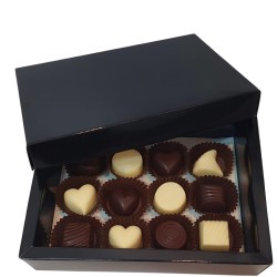 Caja Bombones Color 1/2 kg (16,5 x 11 x 4 cm) x unidad